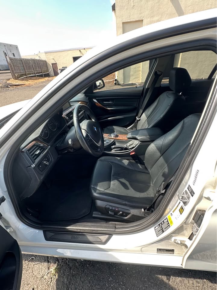 2014 BMW 3 Series · 328i xDrive Sedan 4D