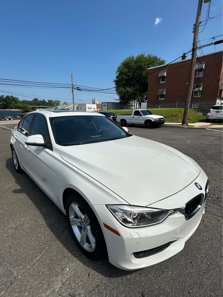 2014 BMW 3 Series · 328i xDrive Sedan 4D