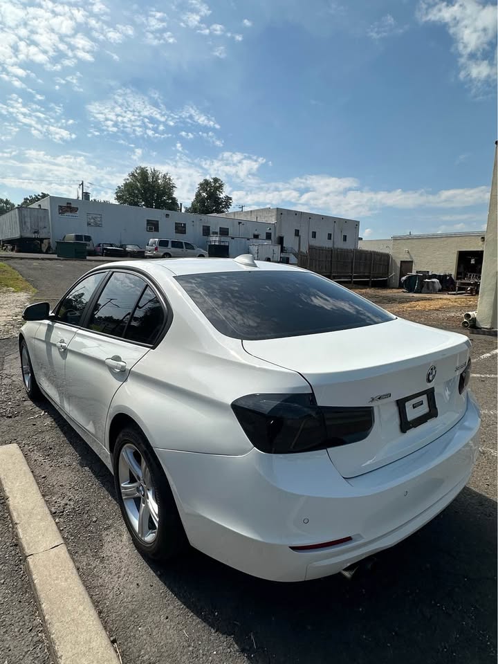 2014 BMW 3 Series · 328i xDrive Sedan 4D