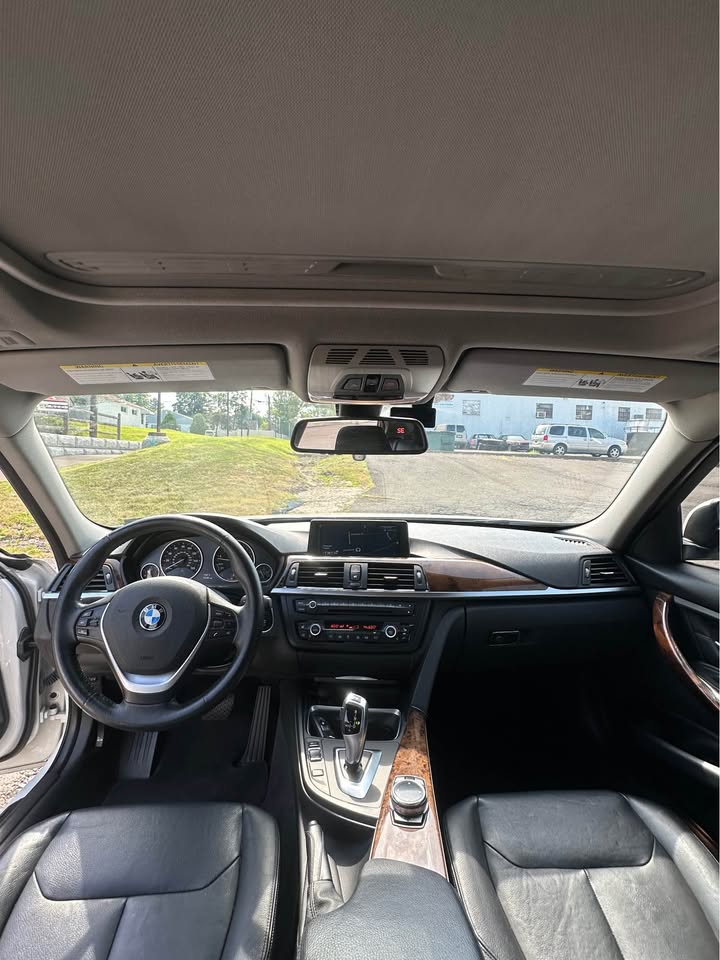 2014 BMW 3 Series · 328i xDrive Sedan 4D