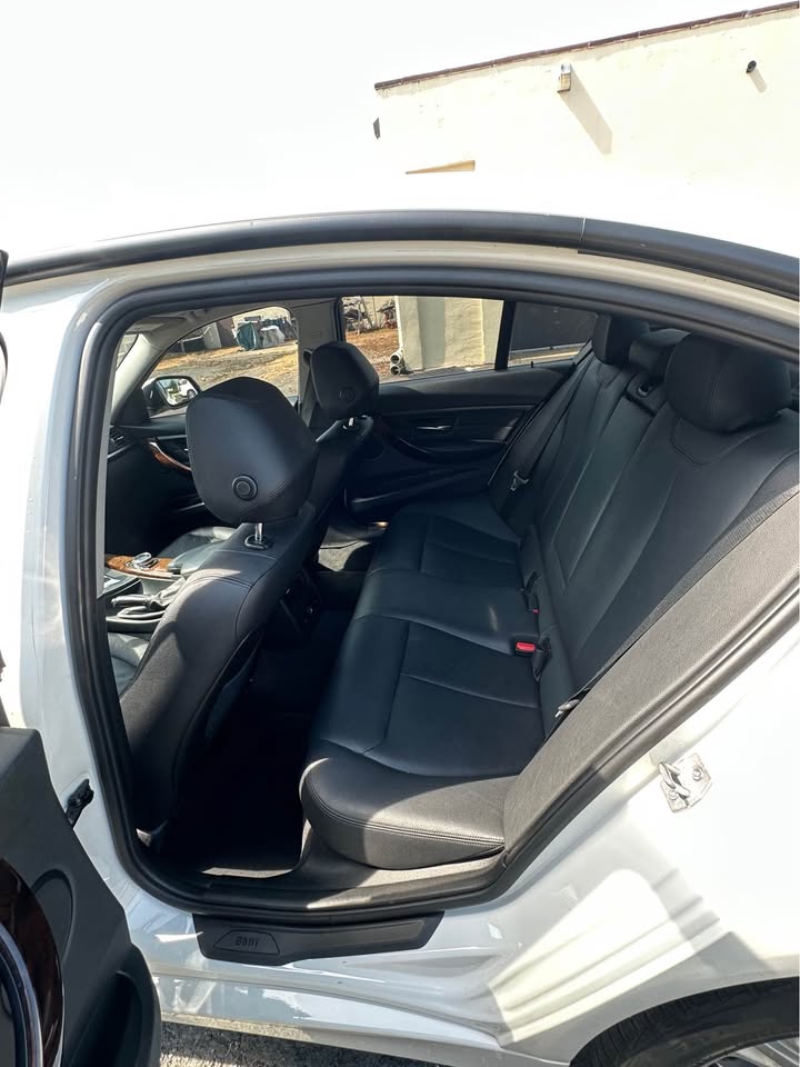 2014 BMW 3 Series · 328i xDrive Sedan 4D